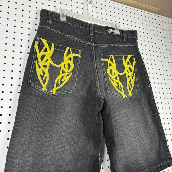 Evolution‎ in Design Gothic Jorts Sz 38 Black Denim Riveted Stitched Skater Punk - Picture 2 of 7